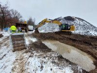 Field installation of a reactive barrier