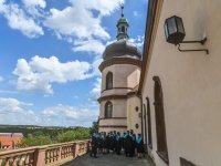 Promoce v zámku v Kostelci n.Č.l.