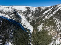 Obří důl již sedm let pod drobnohledem dronu