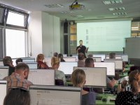 Workshop k přirozené i umělé inkubaci ptačích vajec zaujal chovatele